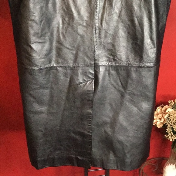 JARROD’S LEATHER COAT SIZE S* - Picture 4 of 5